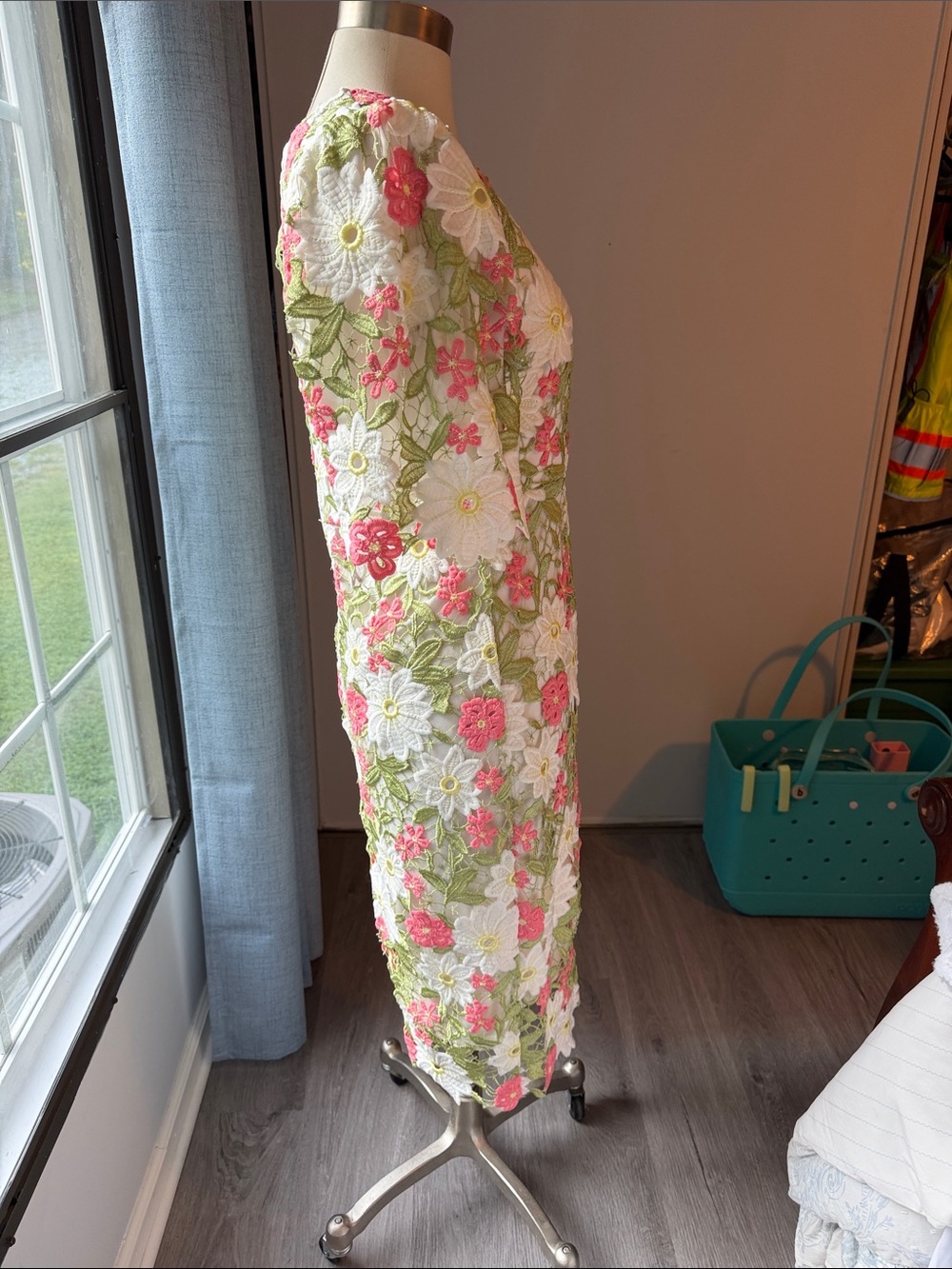 Embroidered Floral Midi Dress in White, Pink & Green NWT - Picture 3 of 8